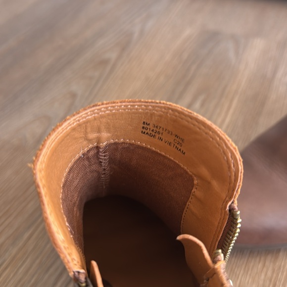 Women’s Frye ankle boots - Picture 3 of 5